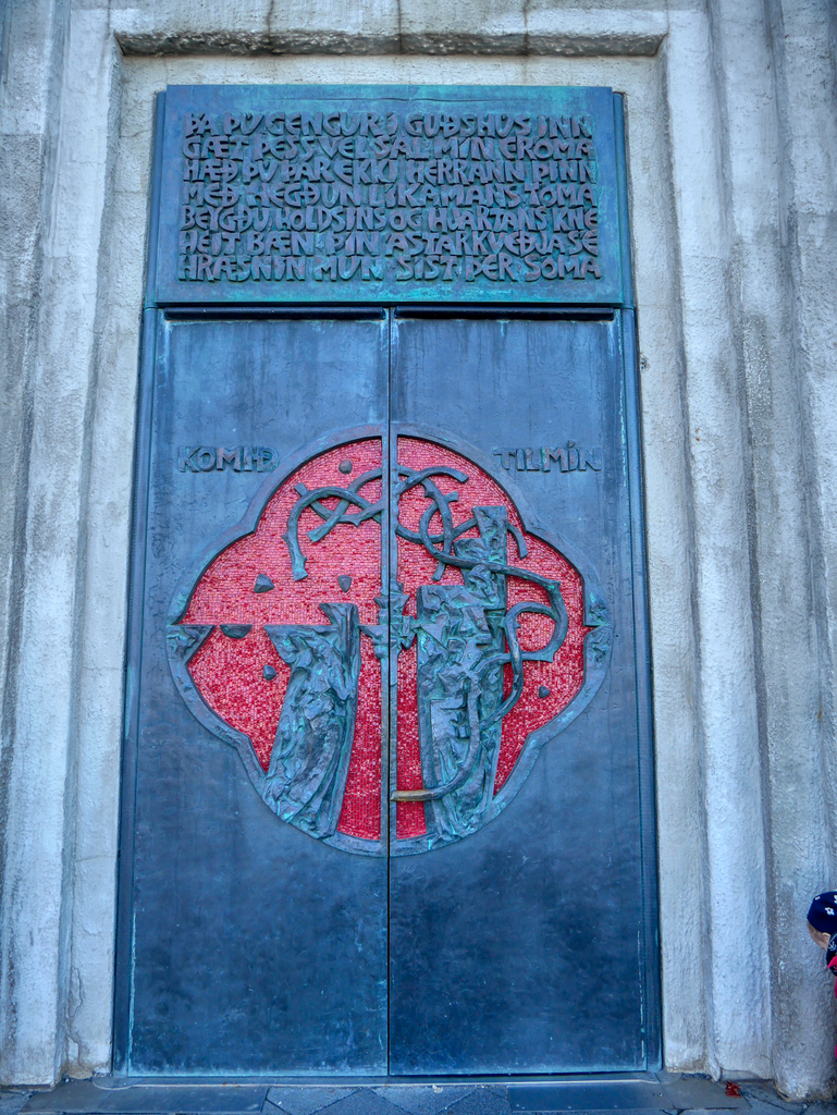 Eglise Hallgrímskirkja, Islande, Voyage en van