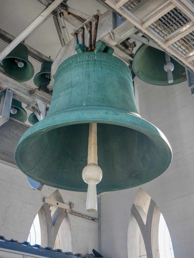 Clocher de Hallgrímskirkja, Voyage en van