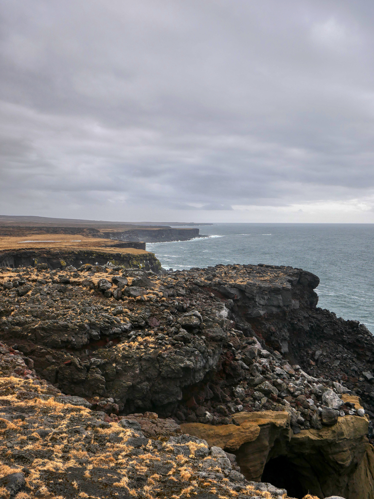Londrangar, Islande, Voyage en van
